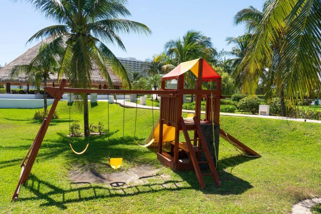 Amara By Andiani Lejlighedshotel Cancún Eksteriør billede